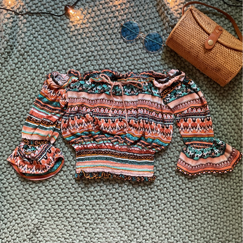 Off-shoulder blouse
